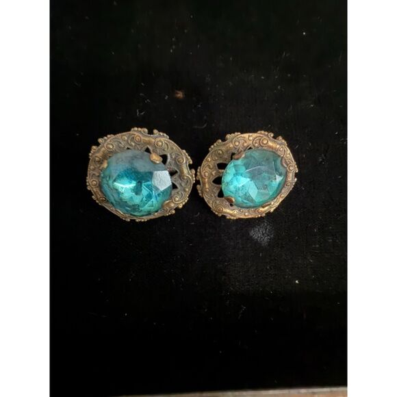 Pair of vintage blue stone with gold metal filigree settings main image 4